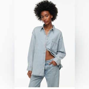 The ‘80s Comfy Denim shirt